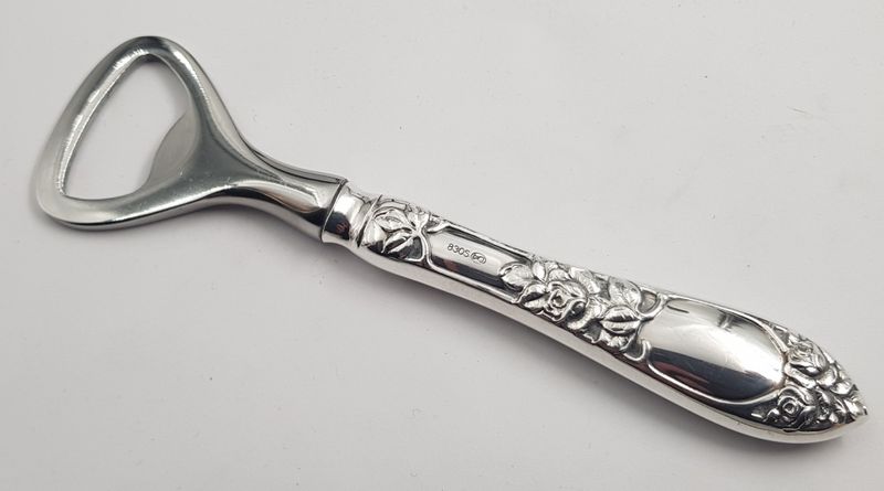 Opphøyd rose: Flaskeåpner 13,5 cm