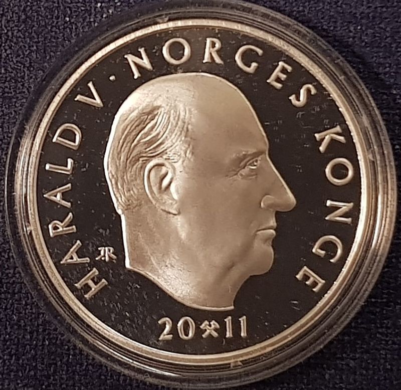 200 kr 2011: Norges Idrettsforbund 150 år  (nr. 1)