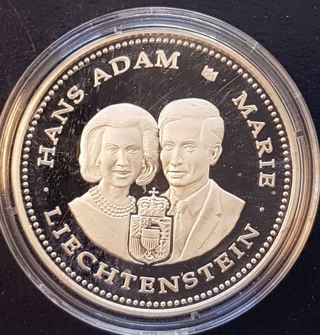 Hovedbilde Liechtenstein: Hans Adam og Marie